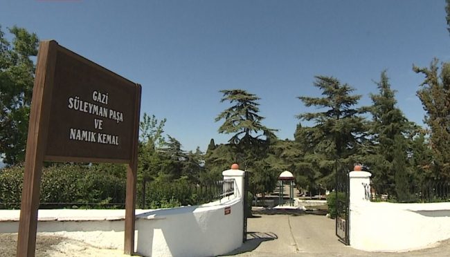 "Rumeli Fatihi" Gazi Süleyman Paşa'nın türbesi bakımsız kaldı